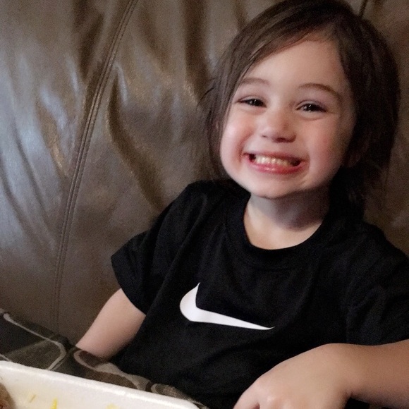 Meet your Posher, Allie - Picture 1 of 1